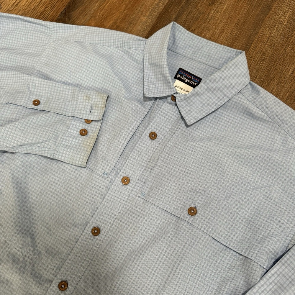 Patagonia Men's L/S Island Hopper Button Up Men's Sz L Blue Plaid FLAW STAIN